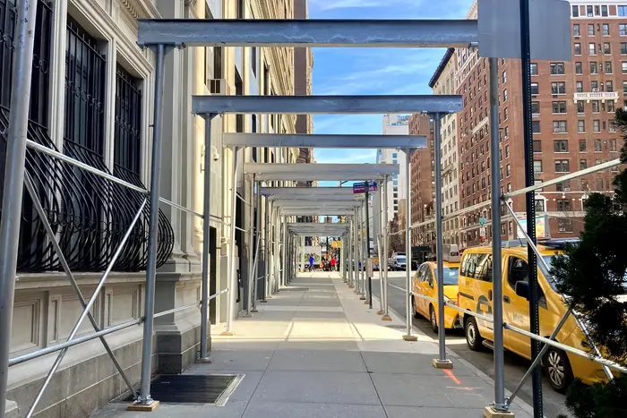 scaffolding in Manhattan